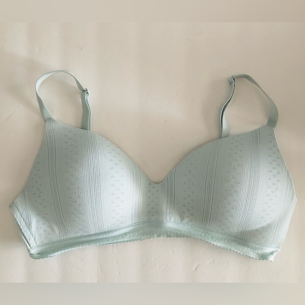 VS Wireless Bra 34D